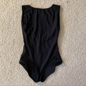 Yumiko “Sofianne” Leotard